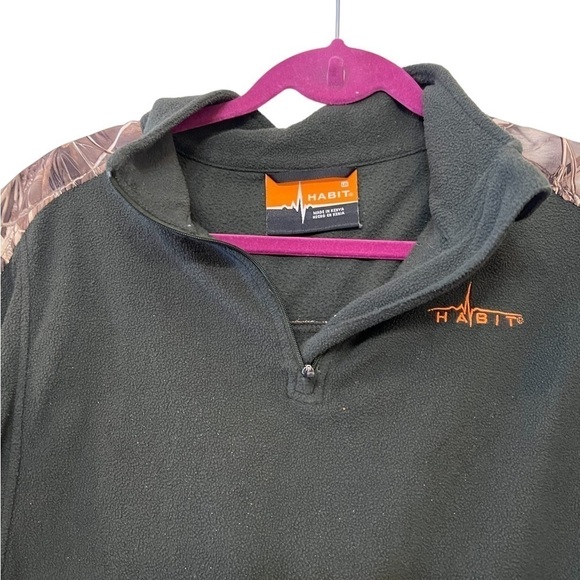 Habit Outdoor pull over fleece size L - Picture 3 of 6